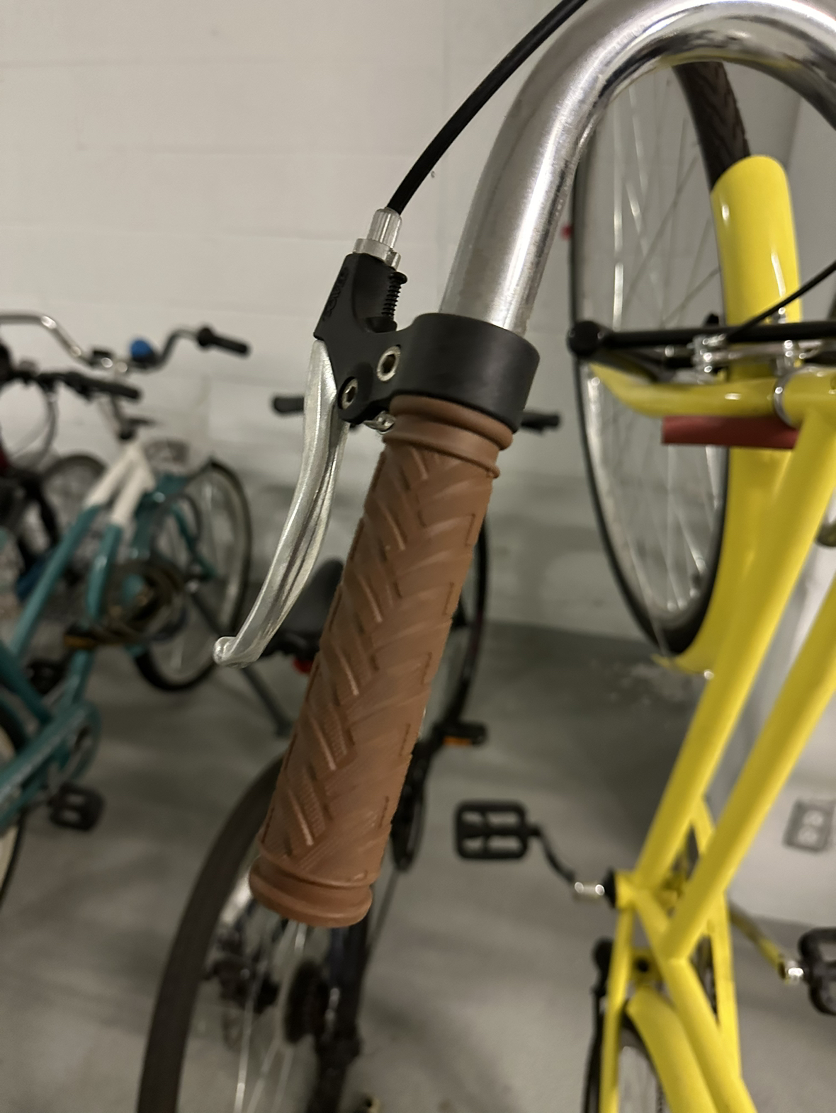 CCM yellow step over bike. - photo 3