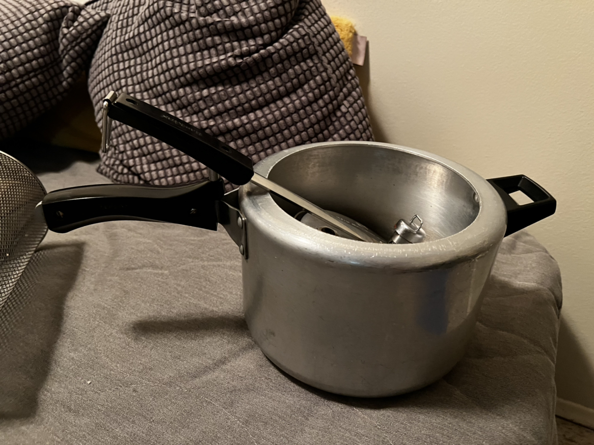 Free pressure cooker thumbnail