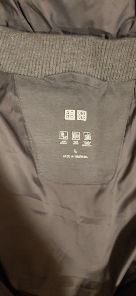 Uniqlo down coat size L - photo 3