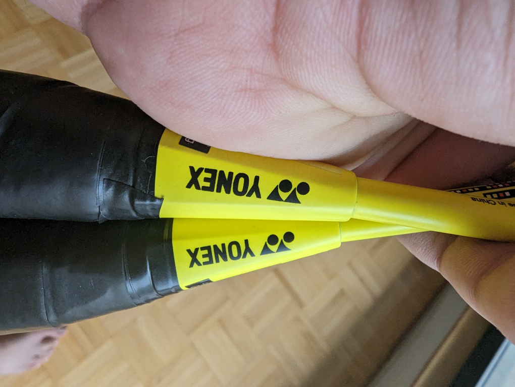 Yonex Voltric Lite Badminton Racquet Pair (Used only once) - photo 4