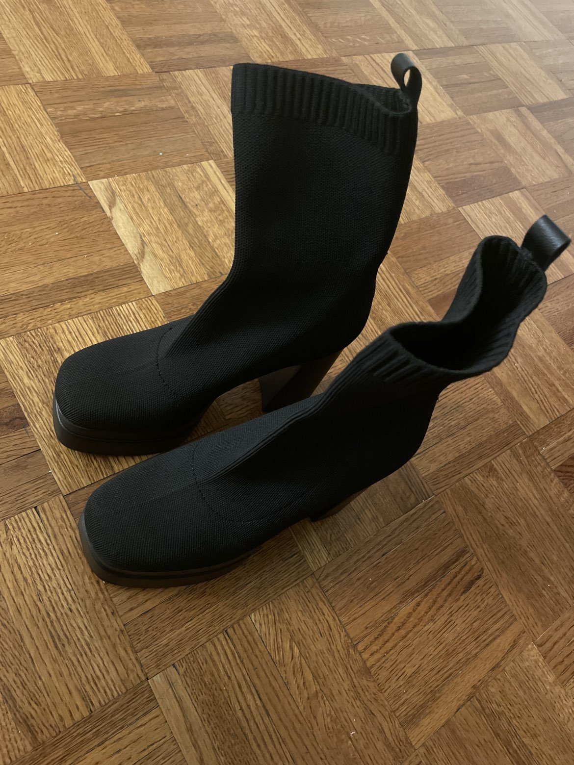 Chunky high heel knit boots thumbnail