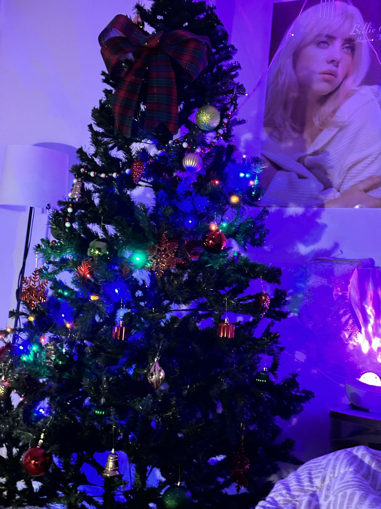 Christmas Tree- Ornaments & Lights Free!!!! - photo 2