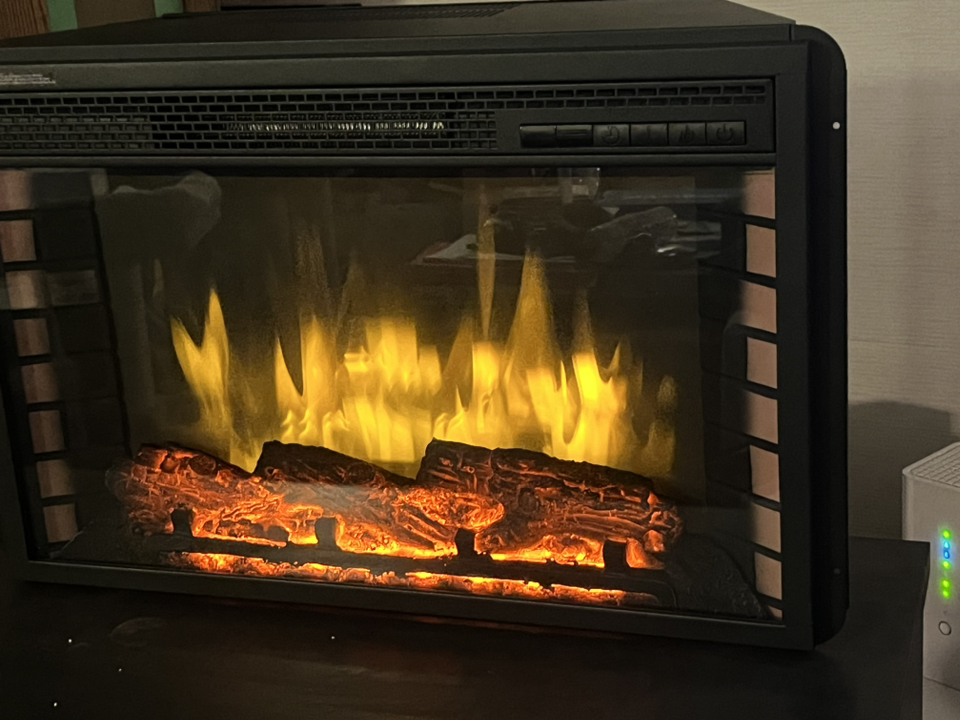 Muskoka 26” fireplace insert BNIB image indicator(3)