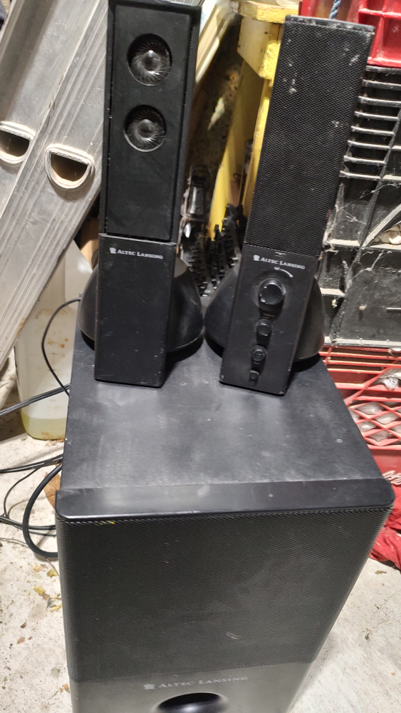 road hockey sticks image indicator(2)