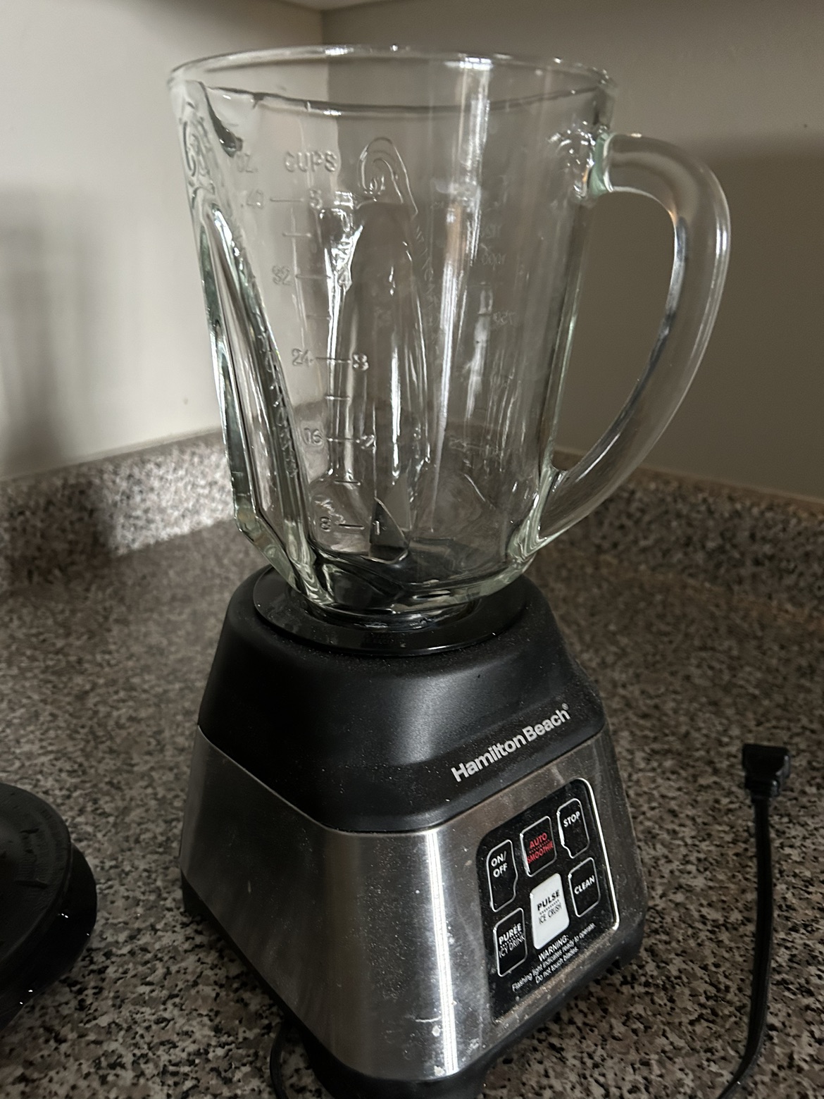 Moving Out Sale - Hamilton Beach Blender - photo 2