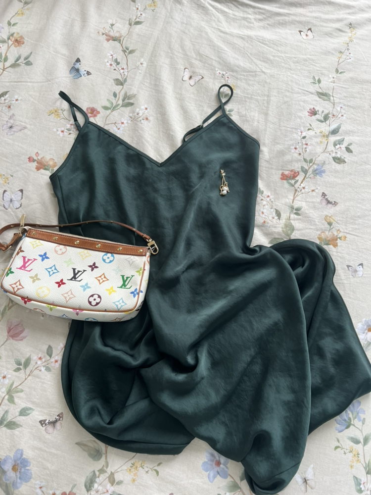Aritzia Only Slip Satin Dress Forrest Green - photo 2
