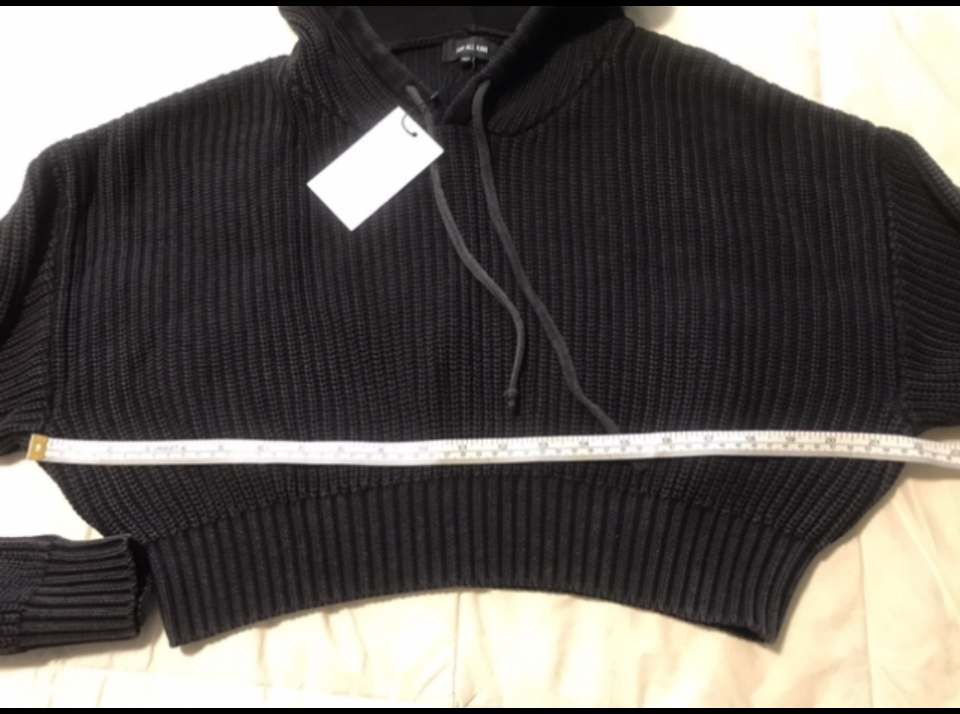 Cropped Hoodie Sweater image indicator(5)