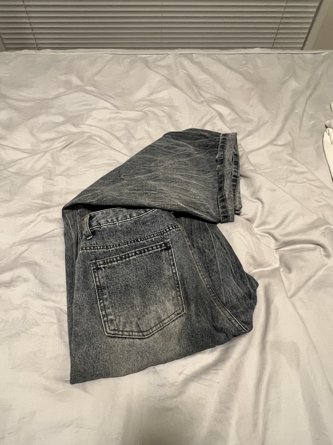Mens washed blue baggy jeans - photo 3