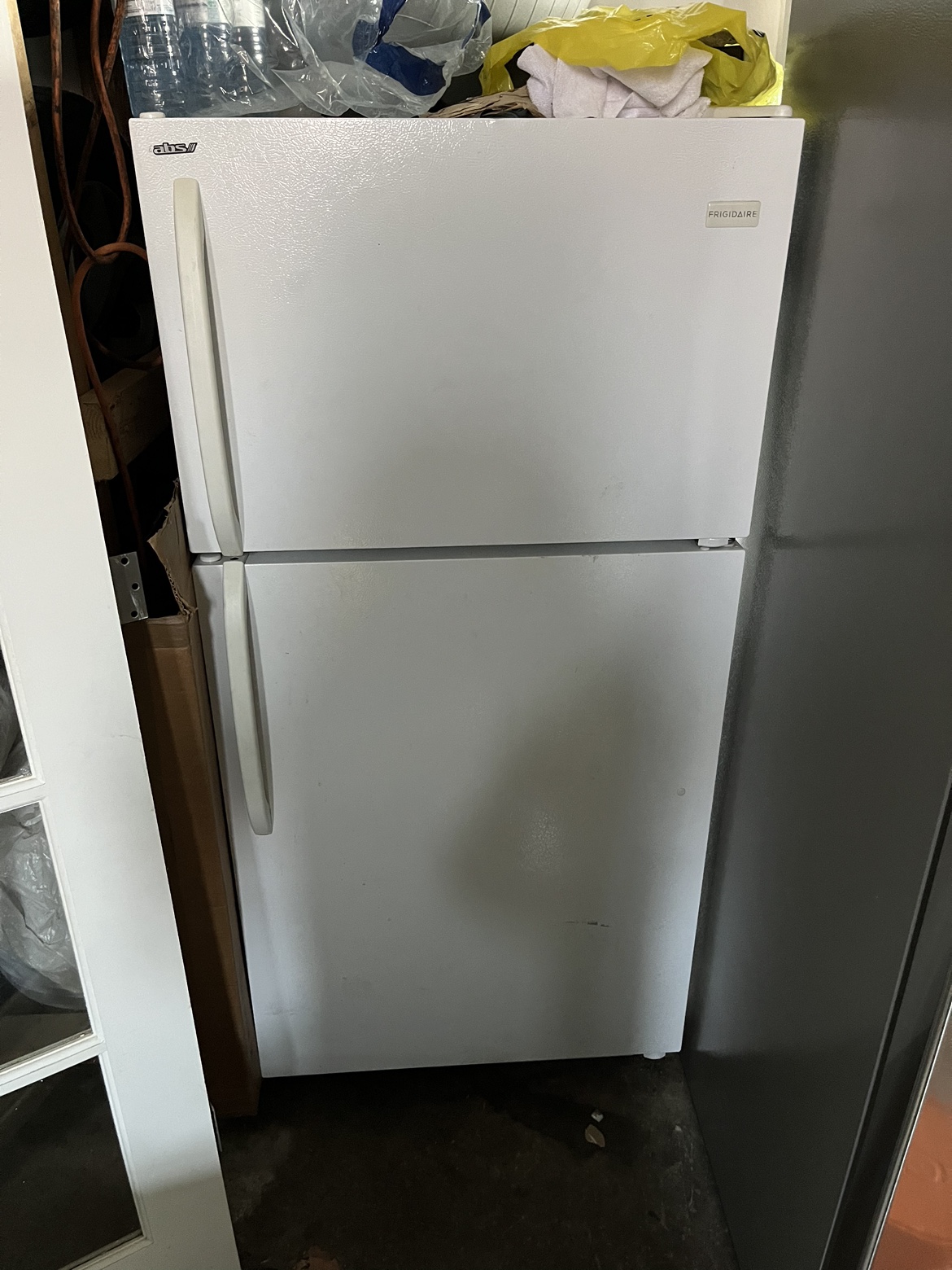 Frigidaire White fridge