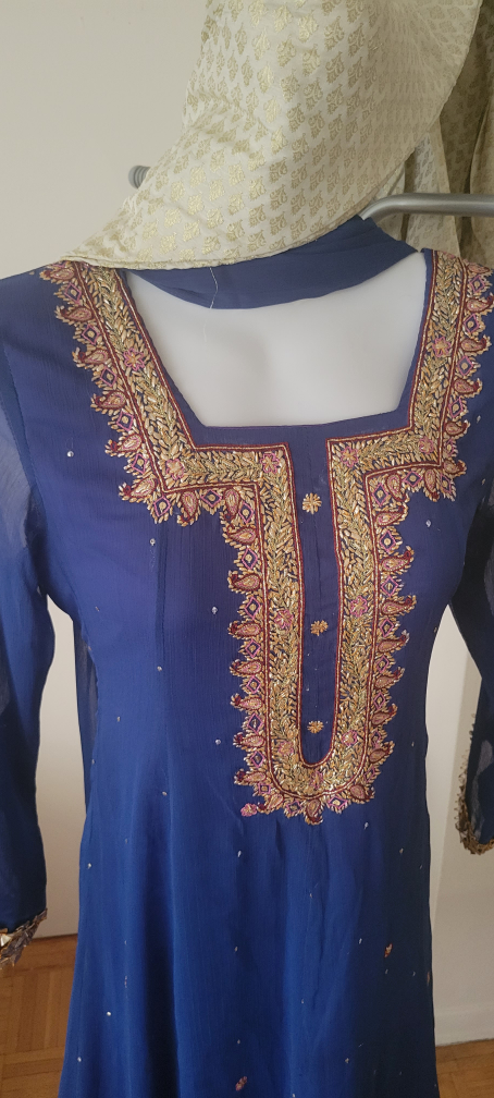 Blue Embroidered ( Hand Embroidered ), 3 pieses Dress image indicator(7)