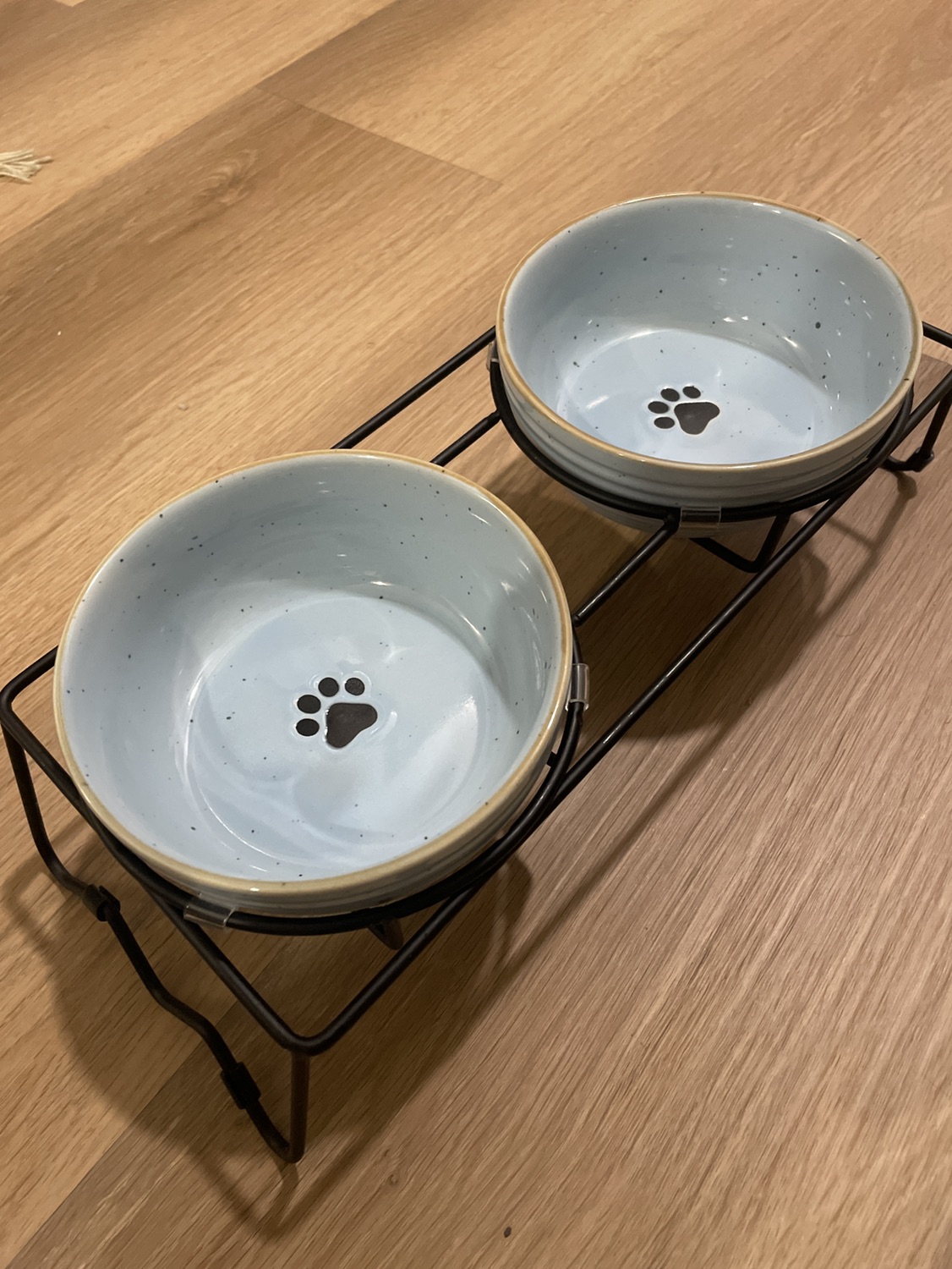Ceramic Dog Food and Water Bowls with tray thumbnail
