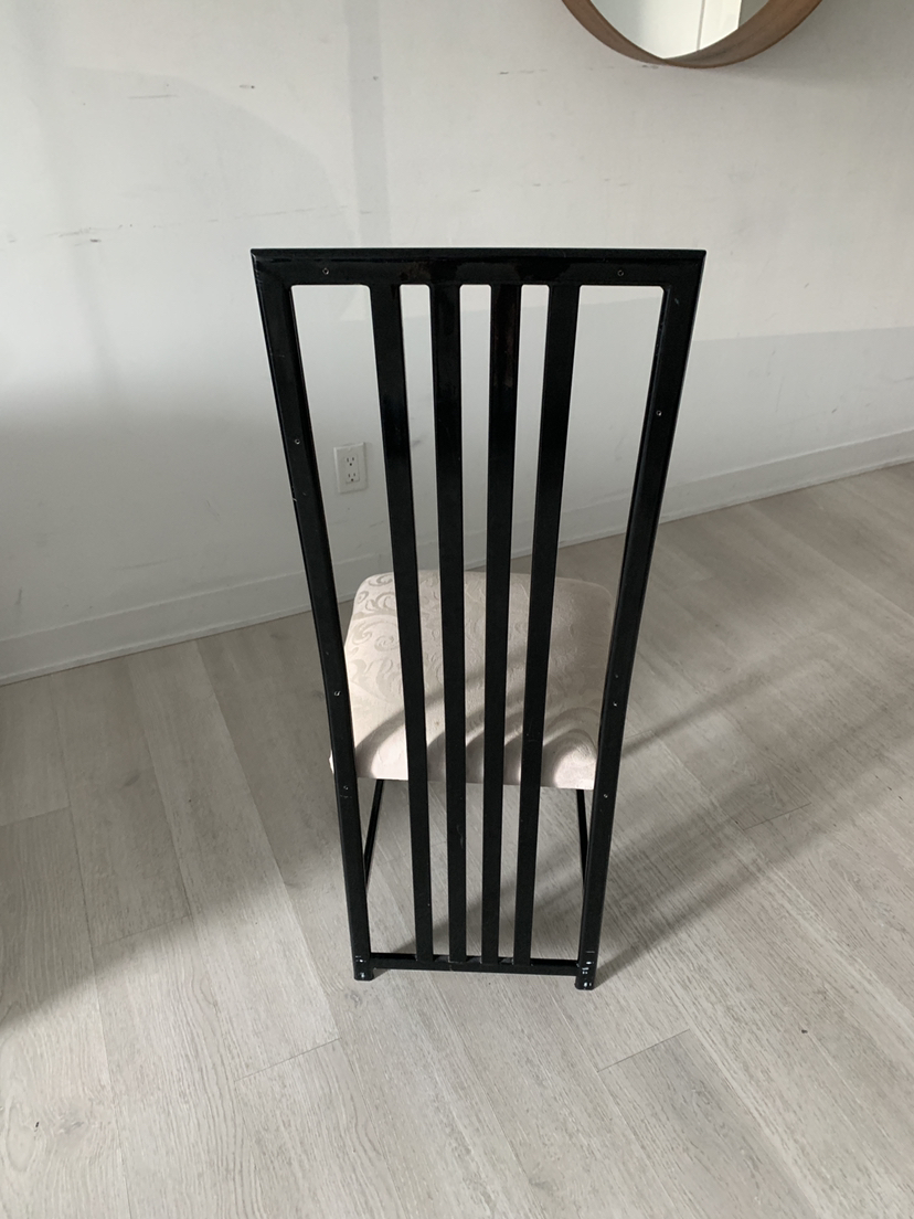 Dining Room Chairs (5 pieces) - photo 3