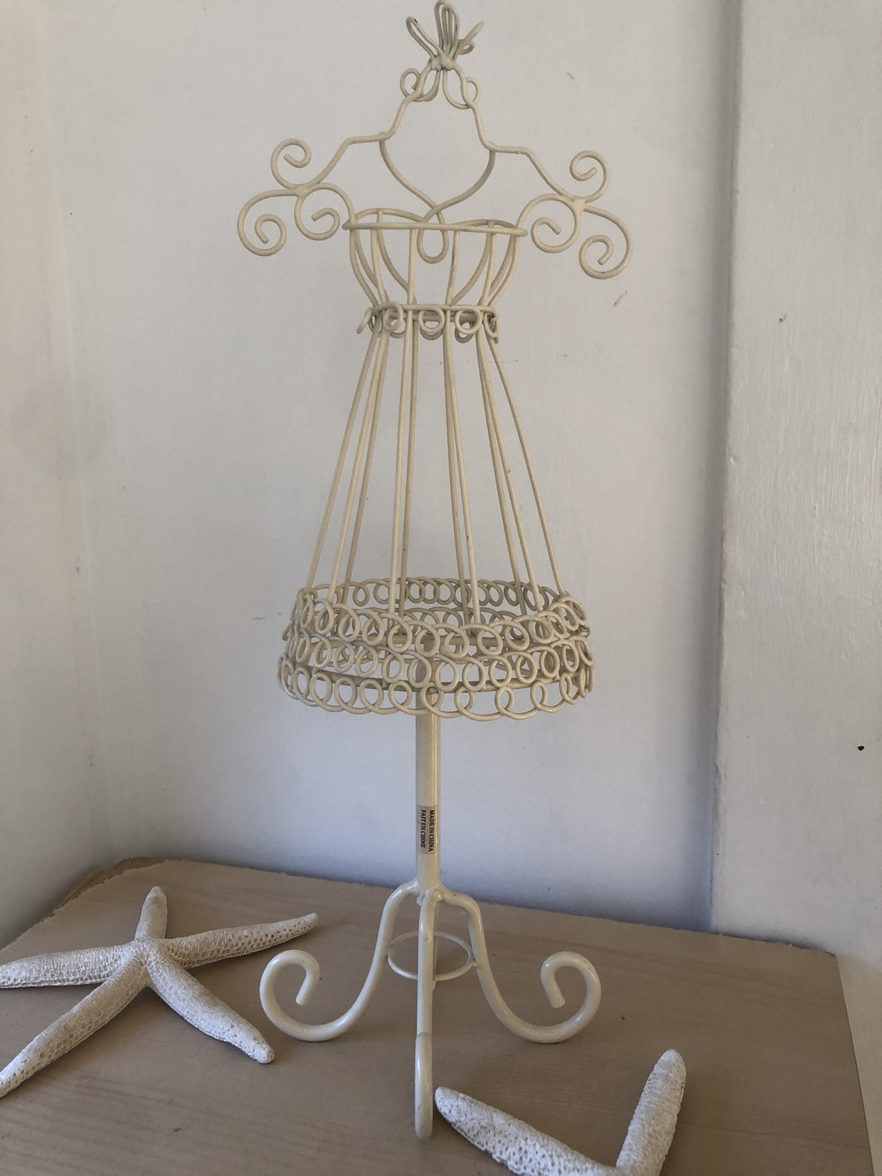 Jewelry stand