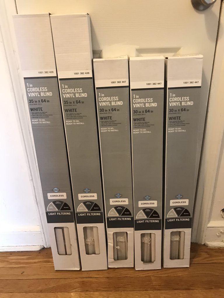 5 Brand New White 1 inch Cordless White Vinyl Blinds
