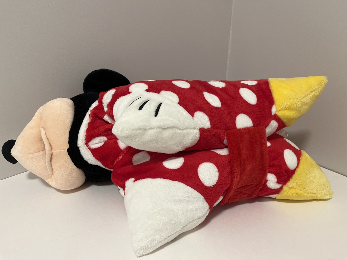 Disney’s Mickey & Minnie foldable cushion stuffed toy (set of 2) image indicator(9)