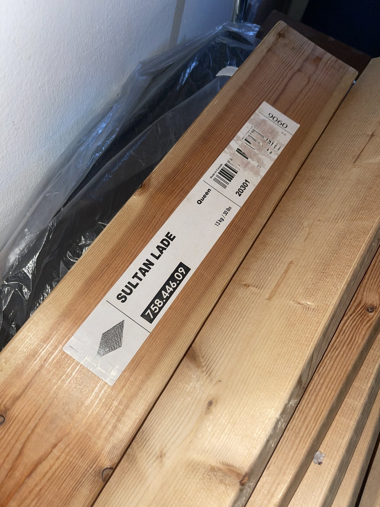IKEA queen bed slats (wood) thumbnail