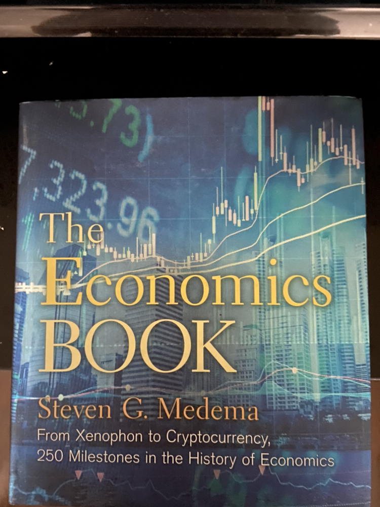 The economics book thumbnail