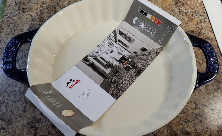 Pie baking dish