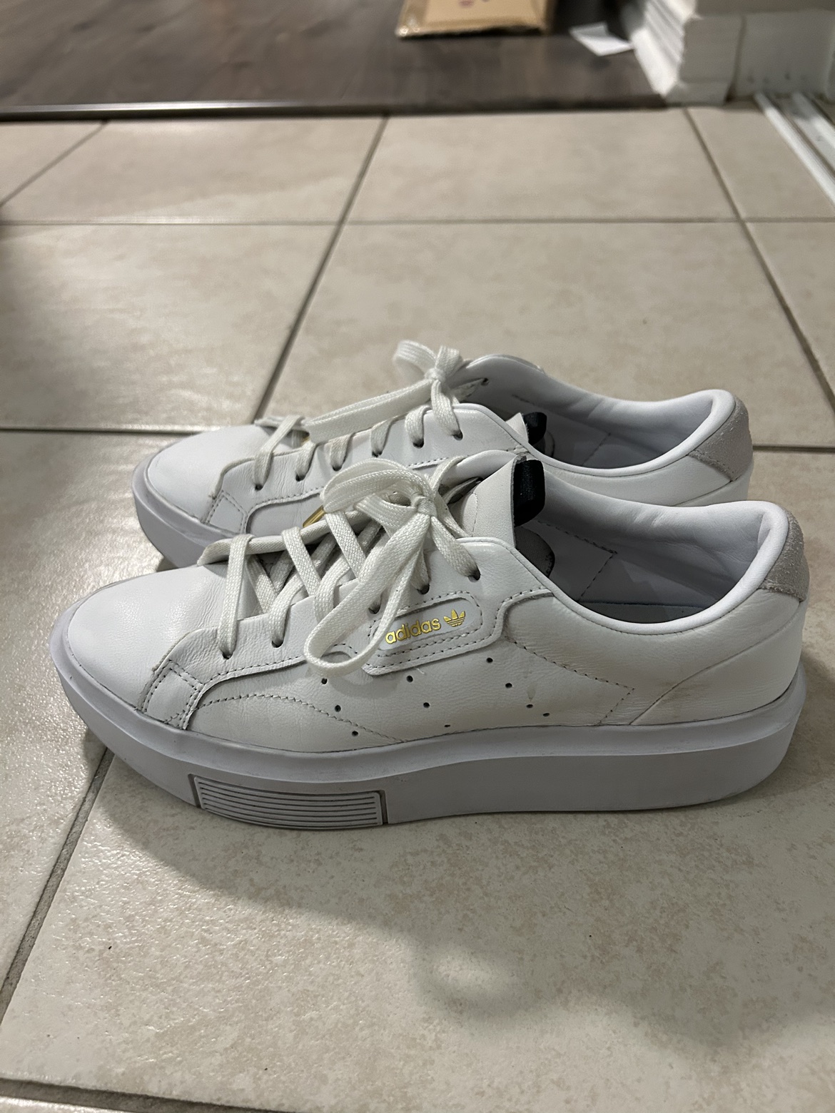 Adidas Super Sleek Sneakers thumbnail