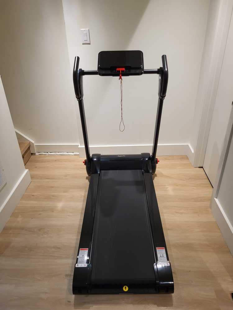 Treadmill 2.25 HP, Folds nicely for storage 🦃 - photo 2