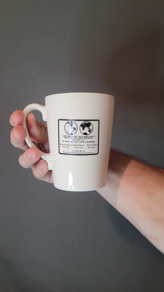 Moon Landing Mug image indicator(2)