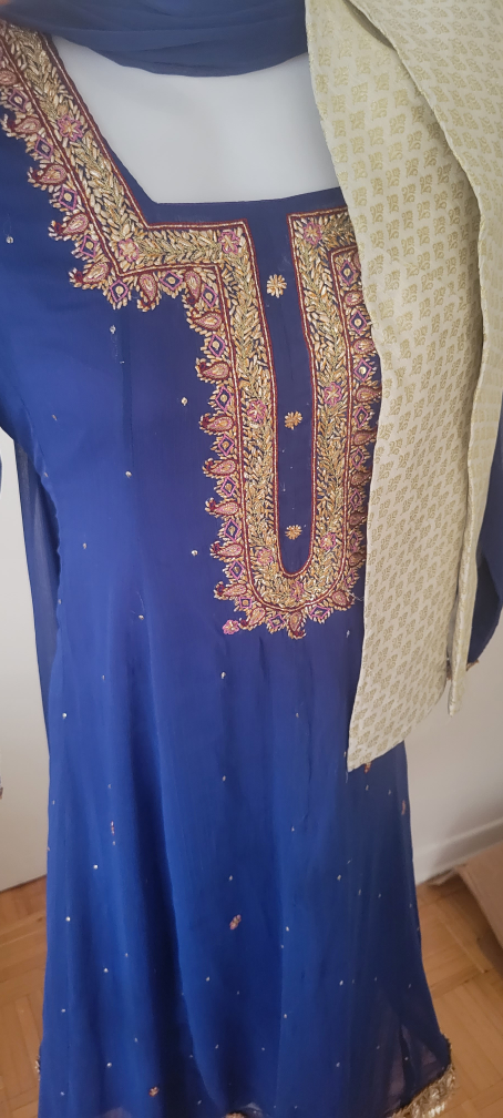 Blue Embroidered ( Hand Embroidered ), 3 pieses Dress image indicator(5)