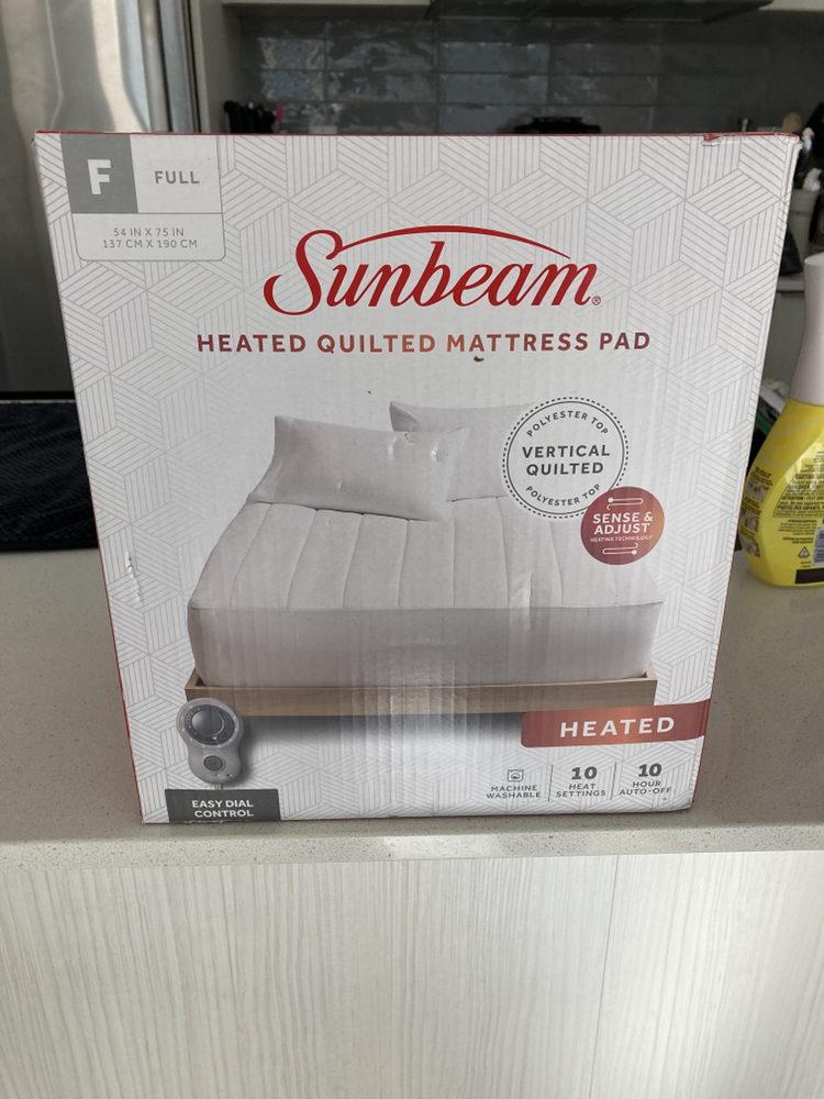 Heated mattress pad