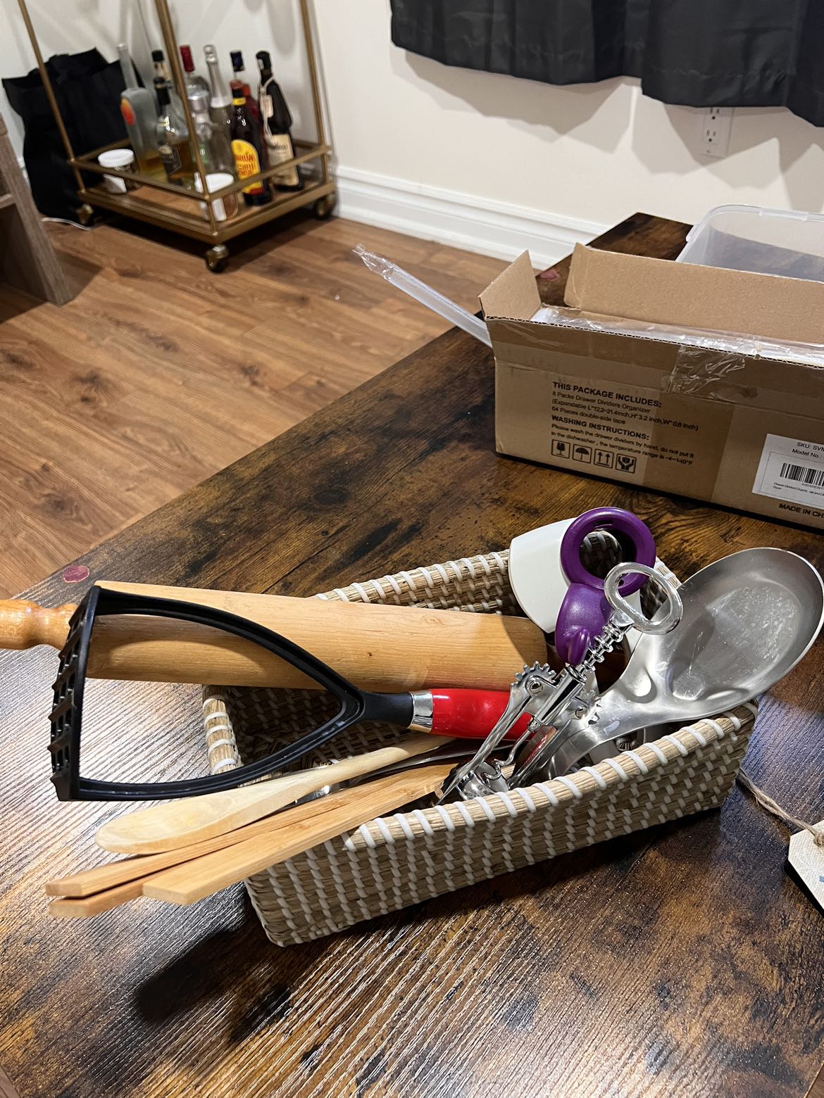 Various Kitchen Utensils