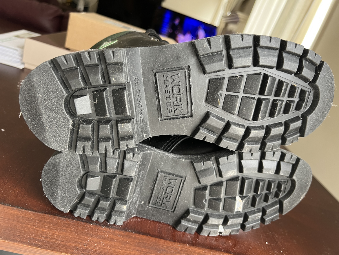 Steel Toe Boots - New Size 8 image indicator(7)