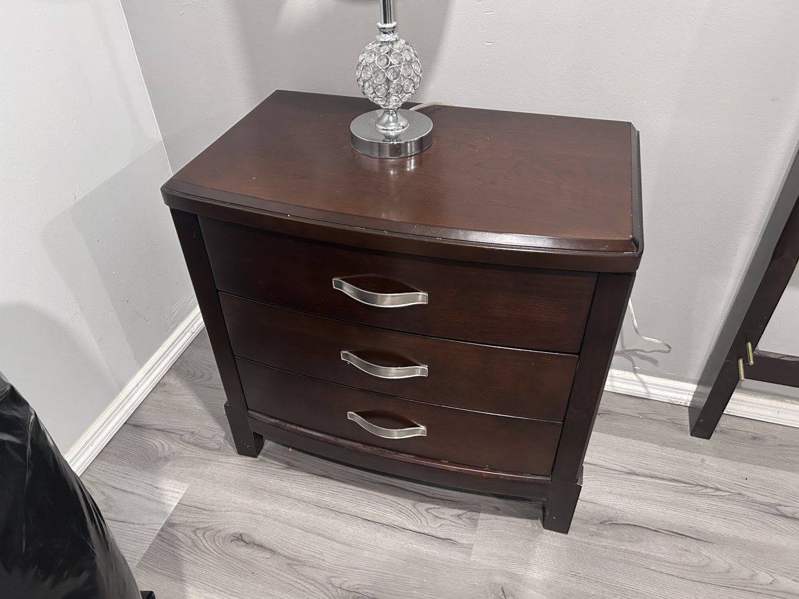 Queen bedroom set - photo 5