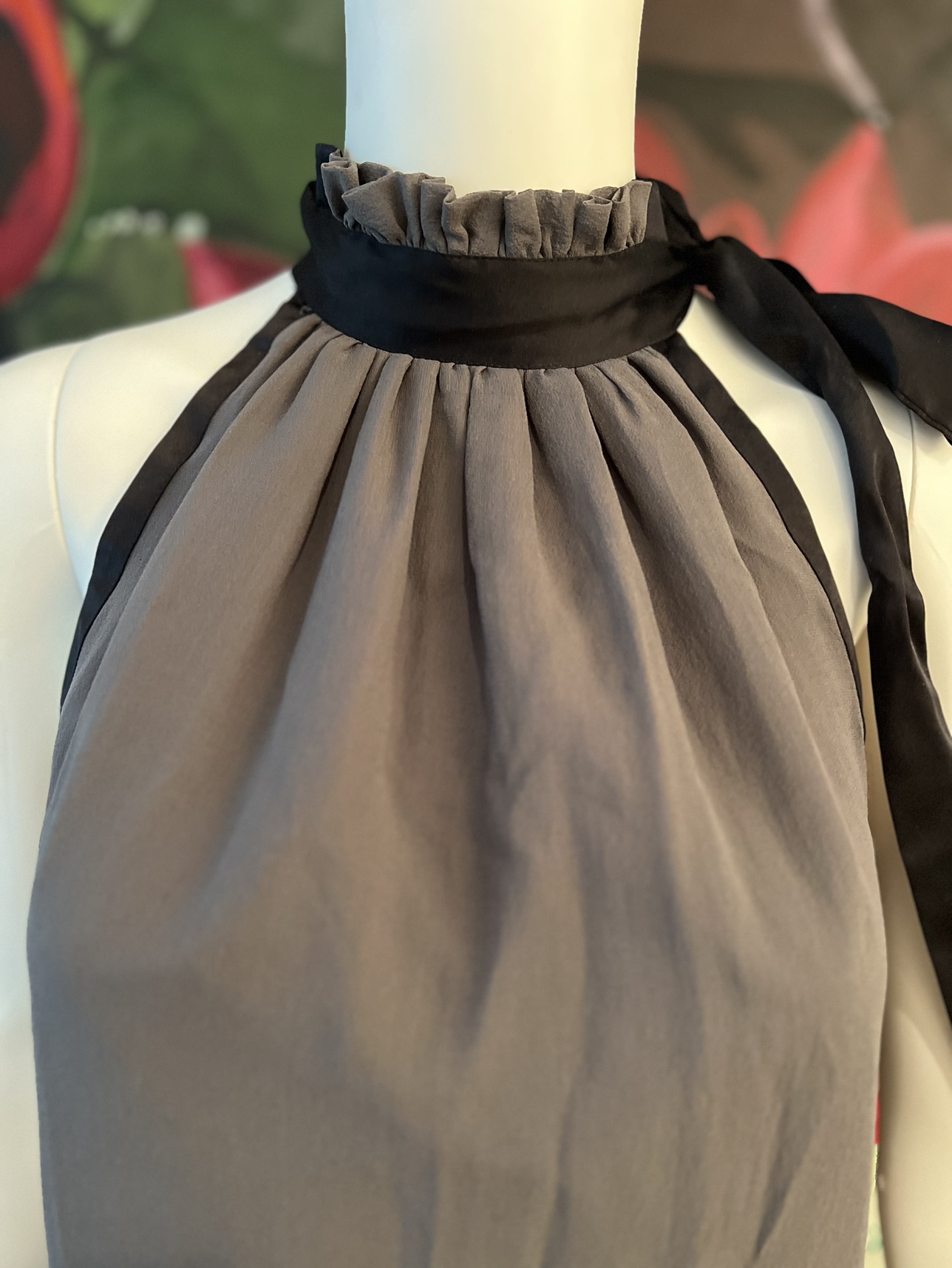 Dress - chiffon style, size S. NEW image indicator(8)