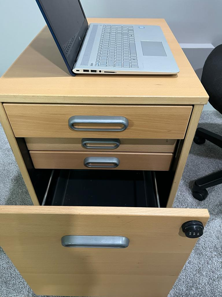 Wood cabinet with cam lock - photo 2