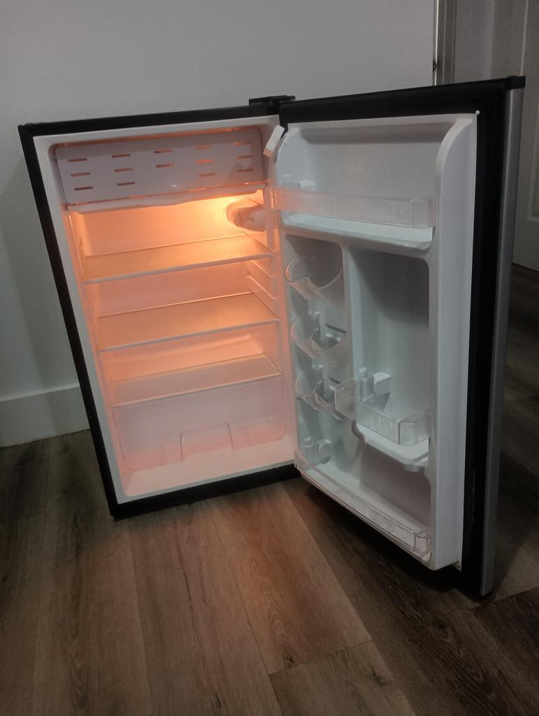 mini fridge - photo 2
