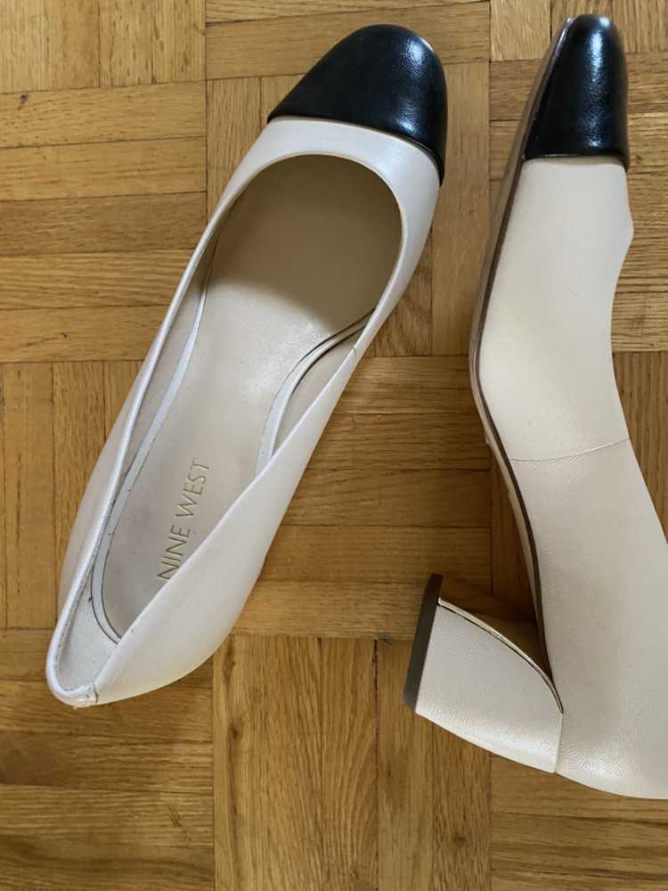 Ladies shoes image indicator(3)