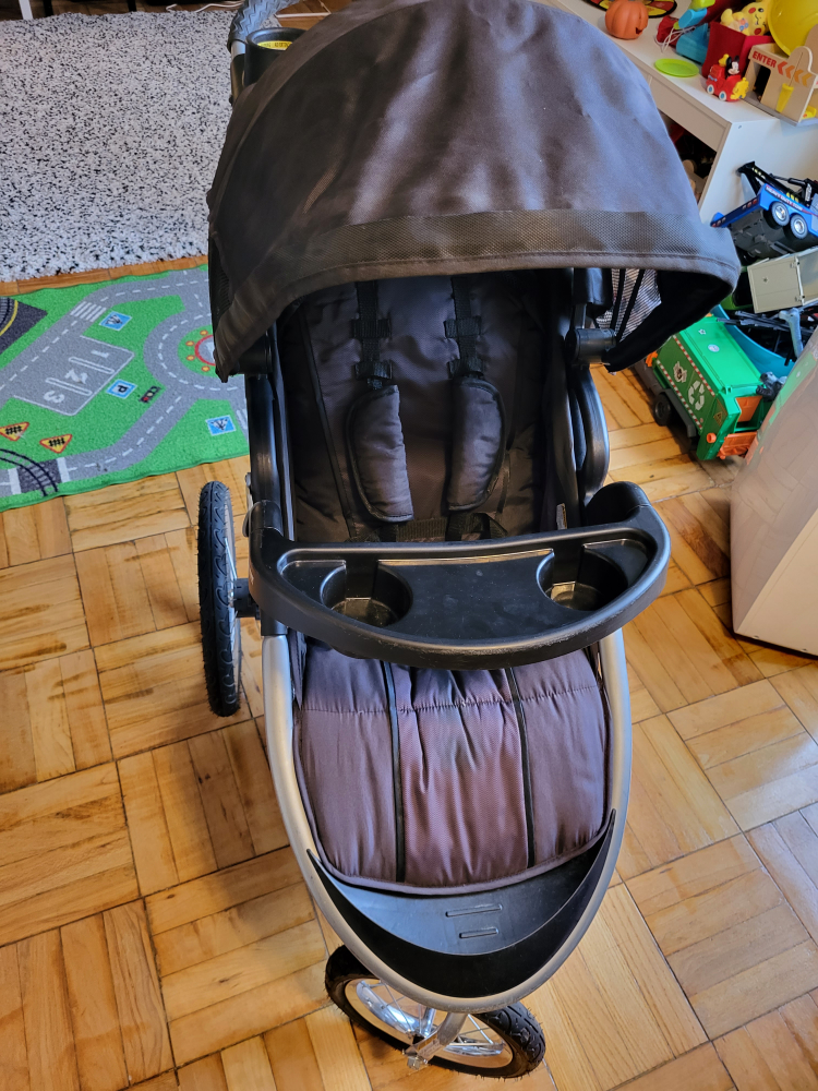 Jogger stroller - photo 2