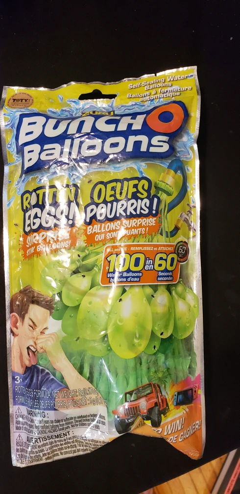 100 water ballons