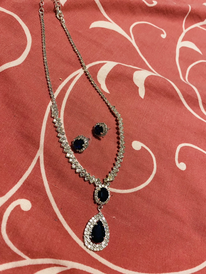 Navi blue Pearl earrings and necklace - photo 2