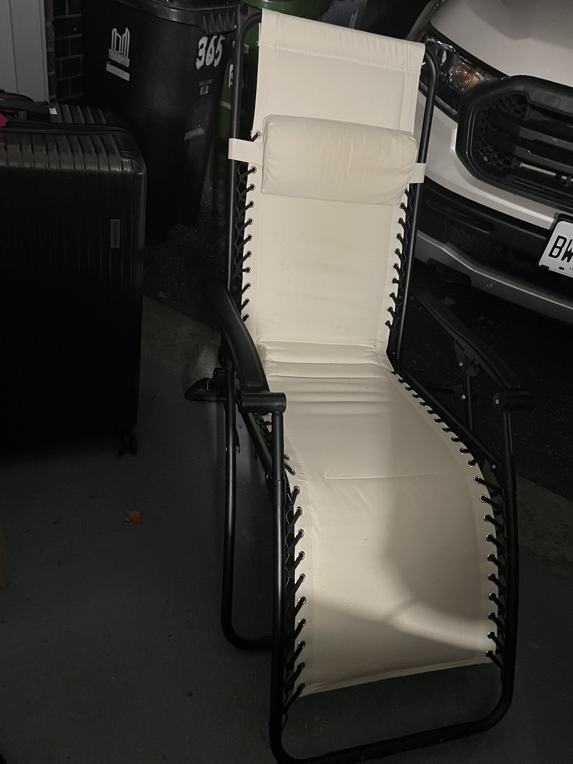 Foldable Chair thumbnail