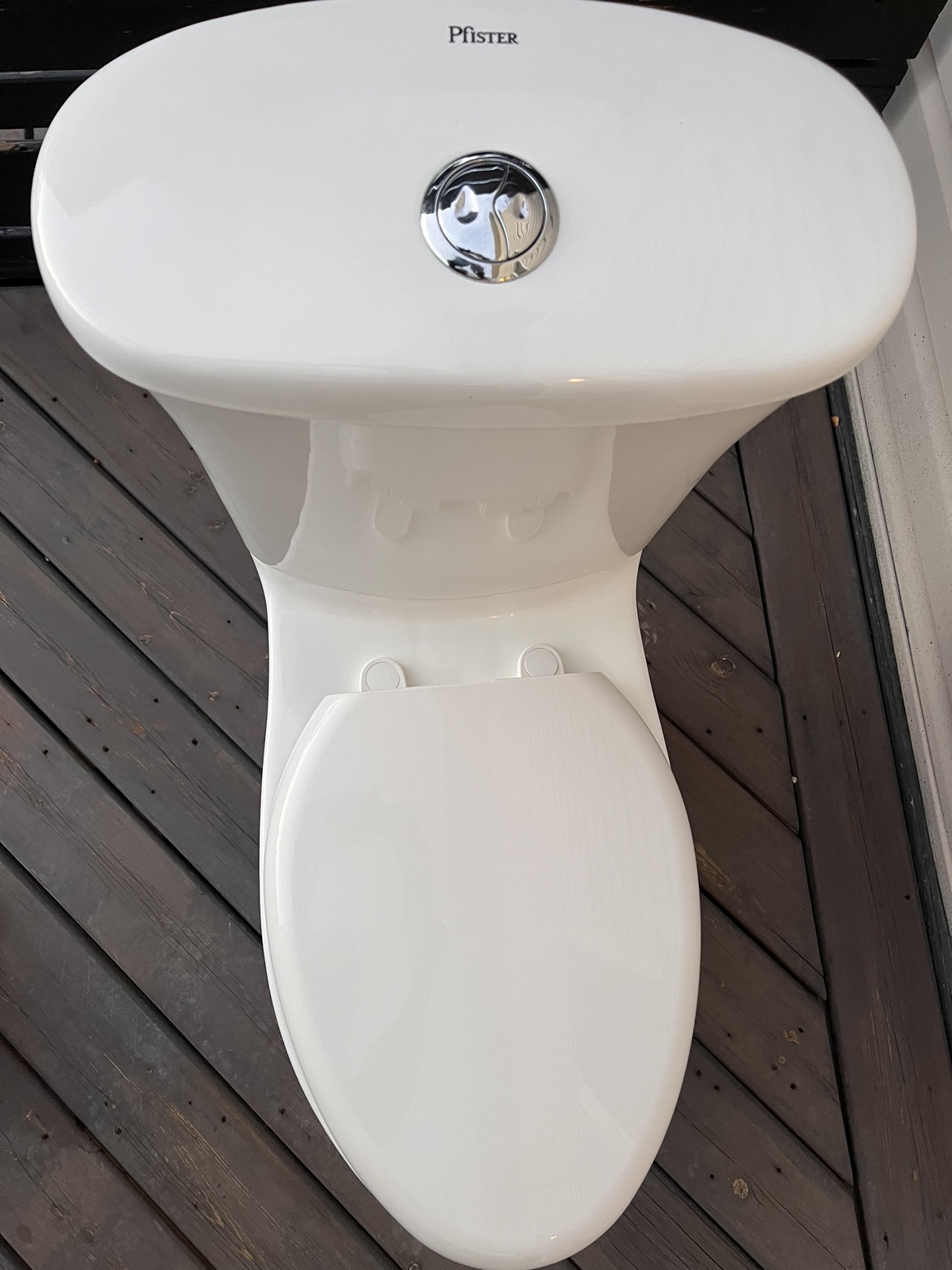Pfister Toilet - photo 5