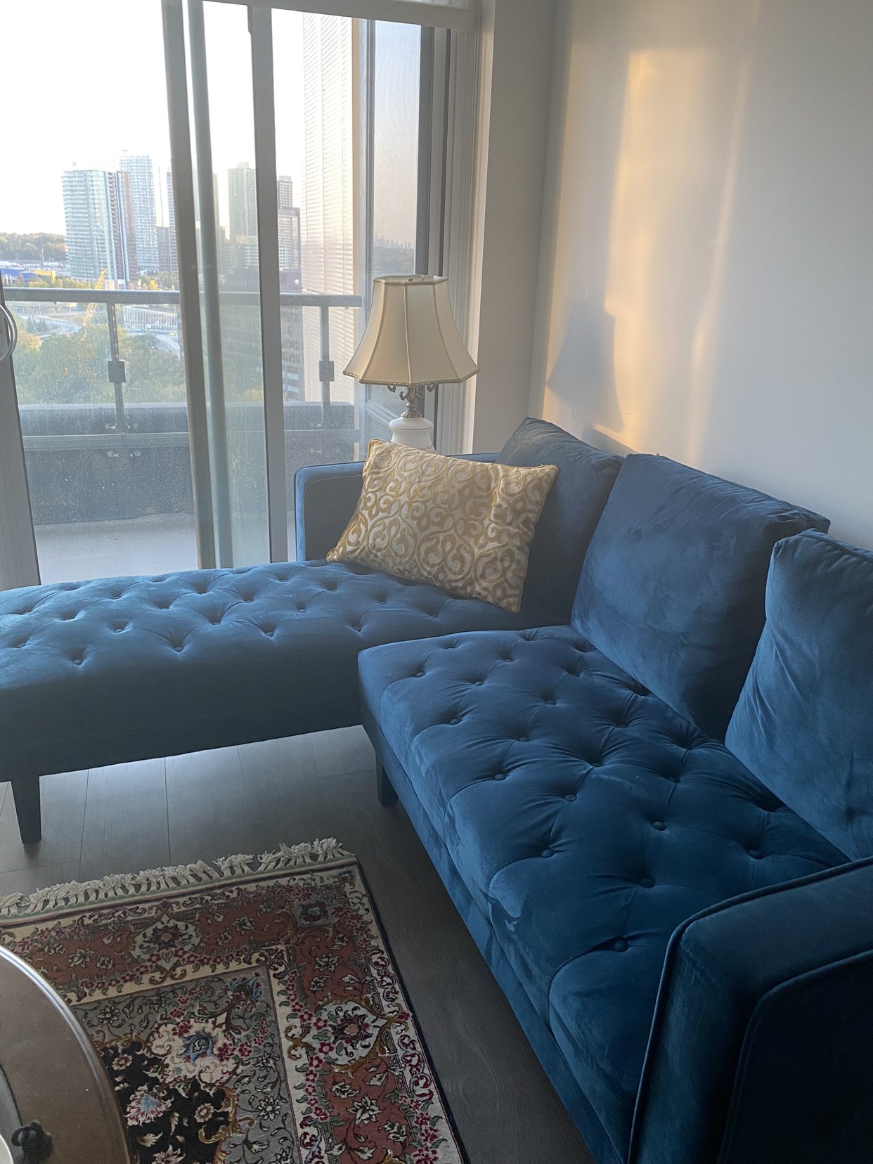 Brand new L-Shaped Structube sofa - photo 3