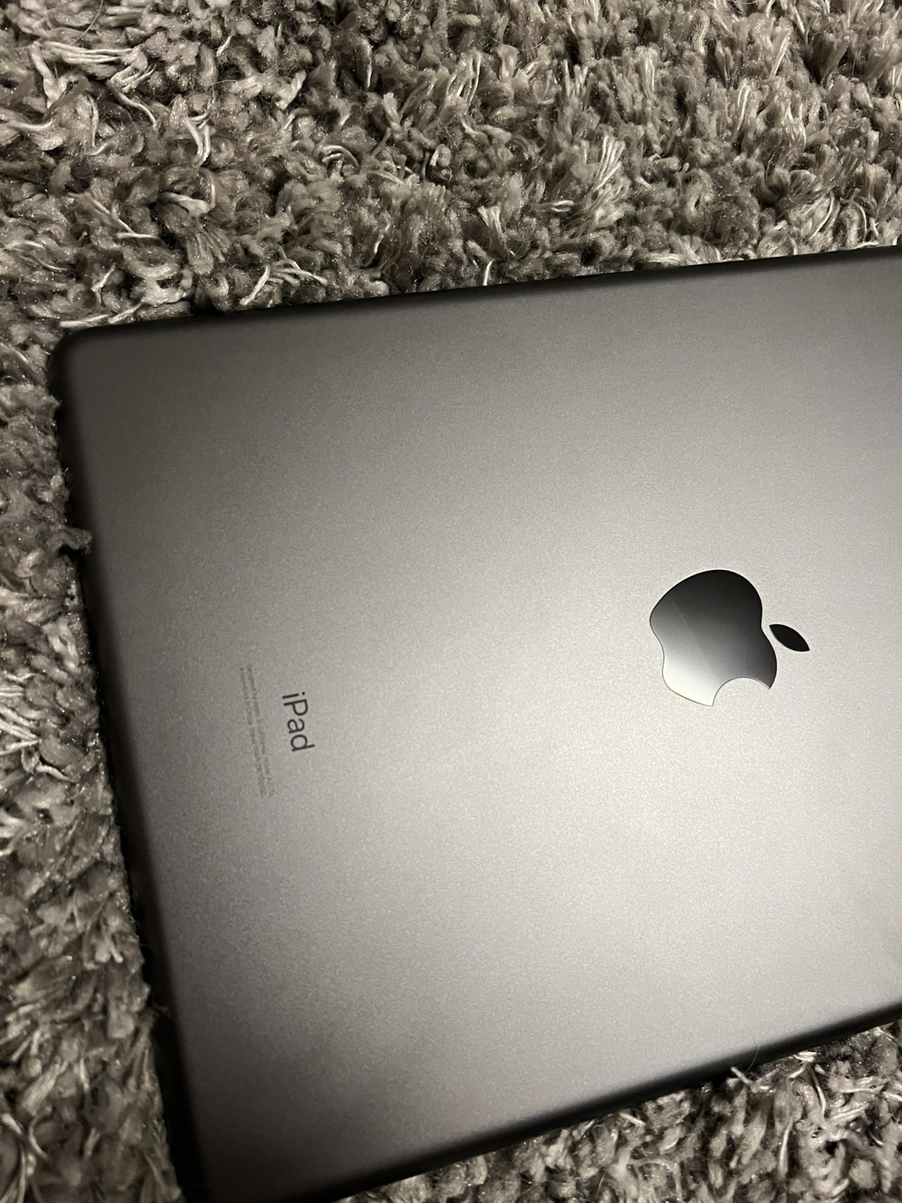 iPad 8th Generation 32GB - photo 2