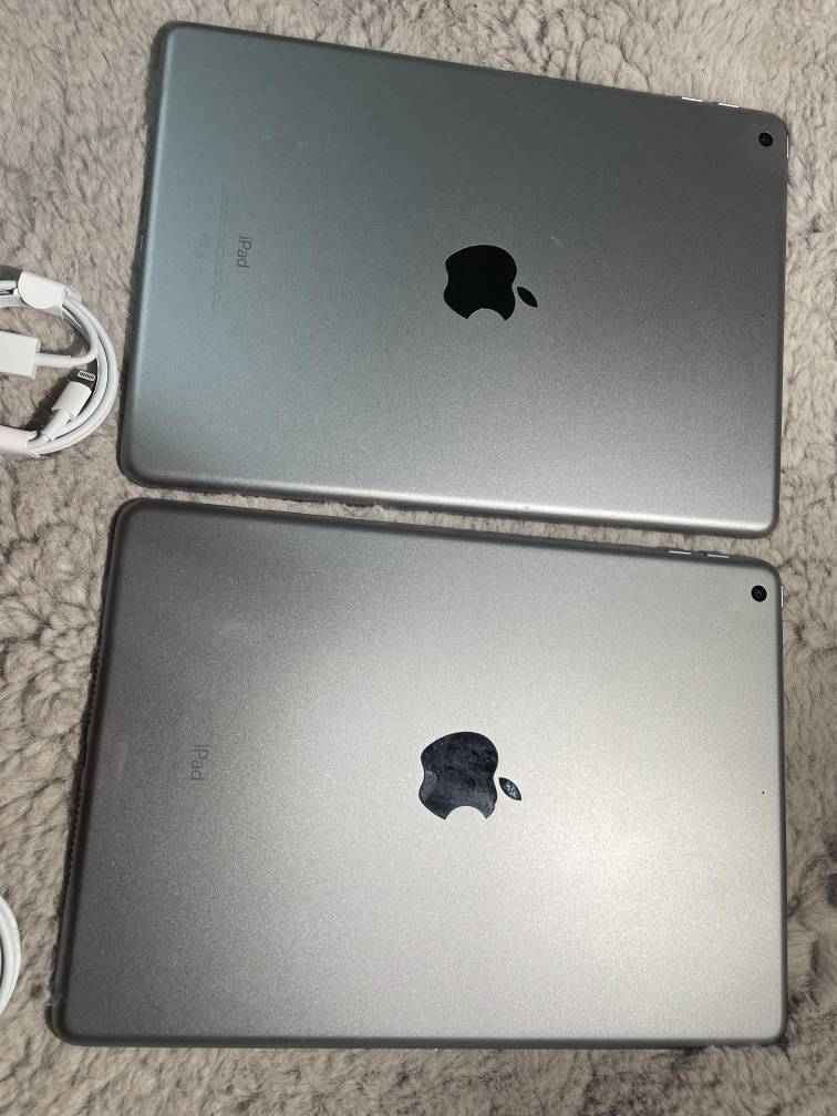 Two Apple iPad 5TH Generation in Perfect Shape - photo 3