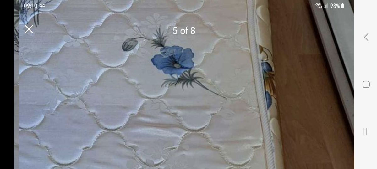 Twin bed (frame an matress) - photo 5