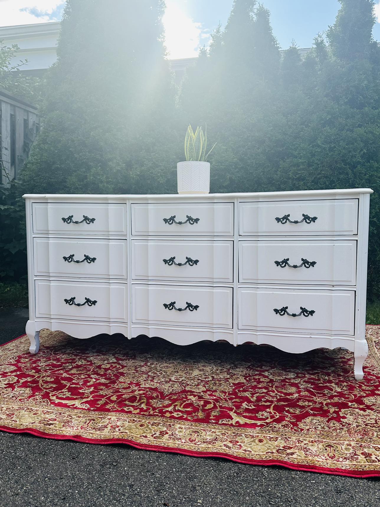 Vintage Malcolm 9 drawer white dresser. Like new! thumbnail