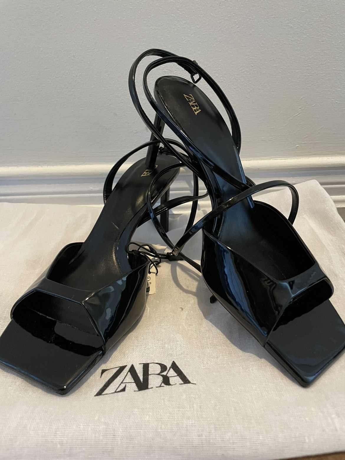 Zara : BNWT Faux Patent Heel Size 9 $45 thumbnail