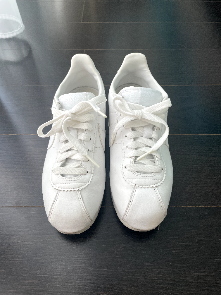 Nike Cortez white sneakers women's size 7 🦃