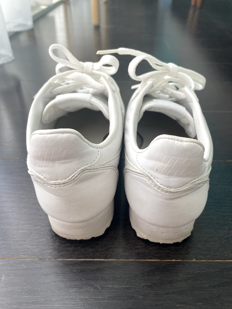 Nike Cortez white sneakers women's size 7 🦃 - photo 3