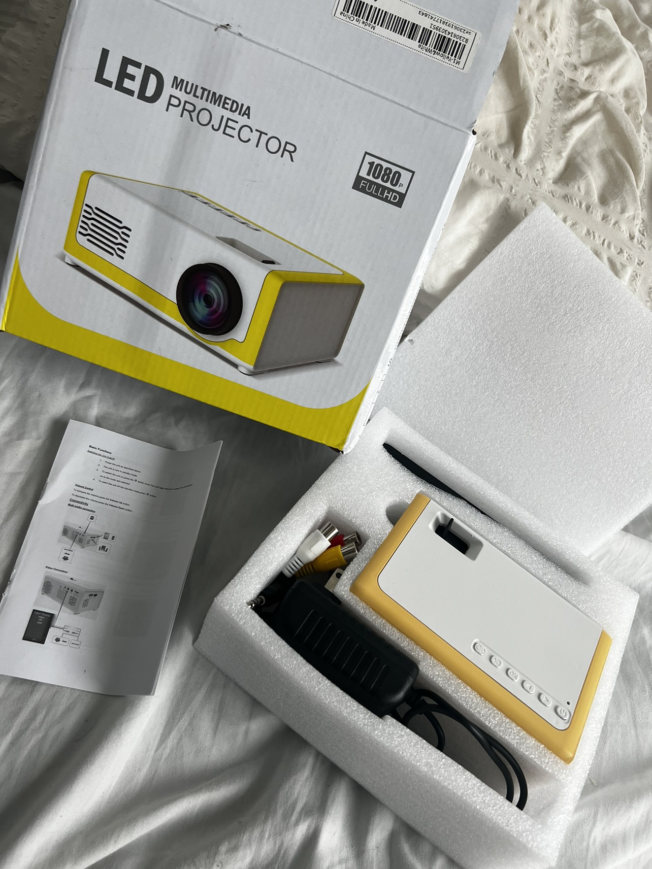 Mini projector thumbnail