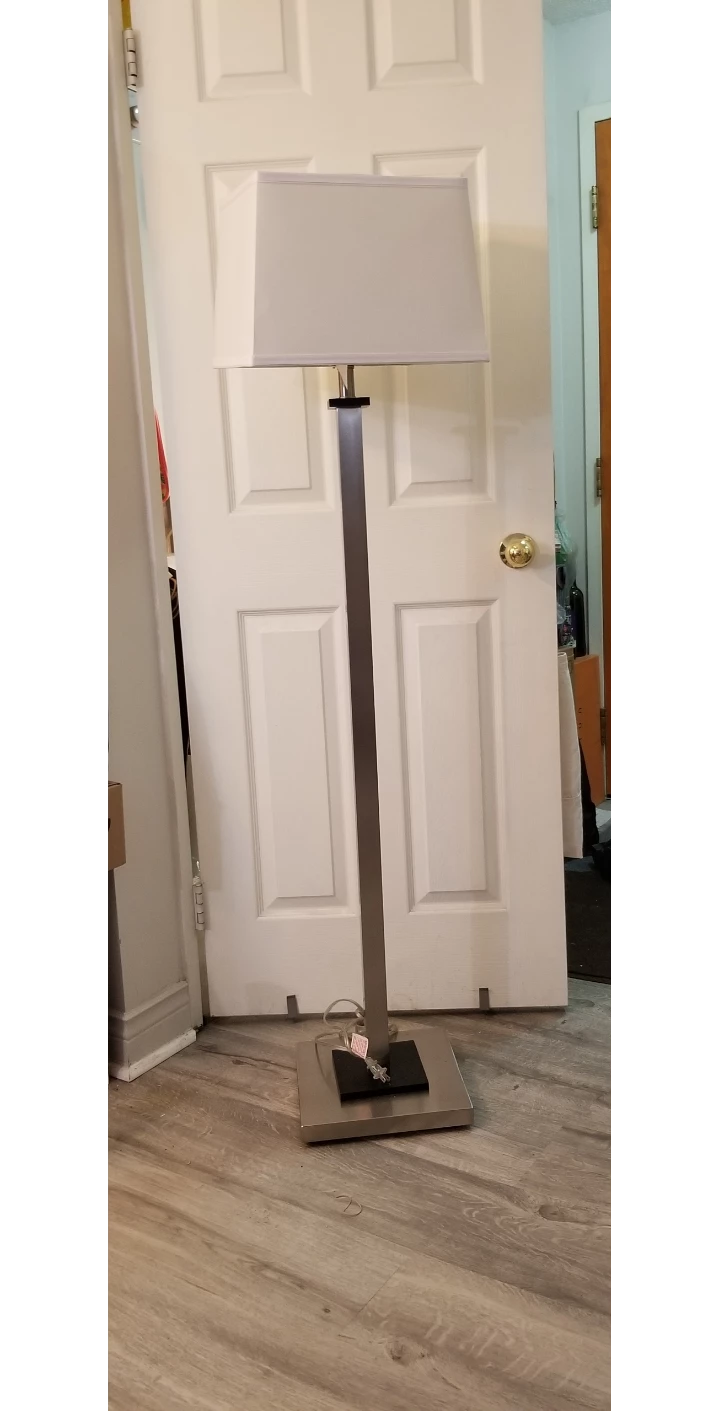floor lamp