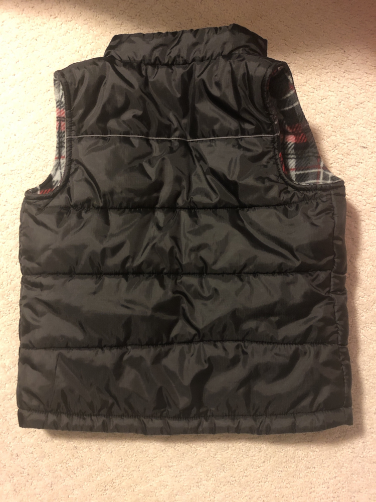 Large/size 7 boy’s vest image indicator(3)